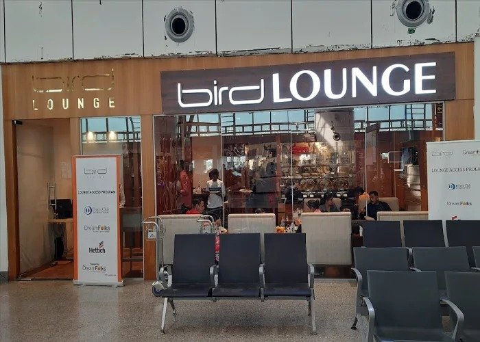 Reference gallery image for Bird lounge
