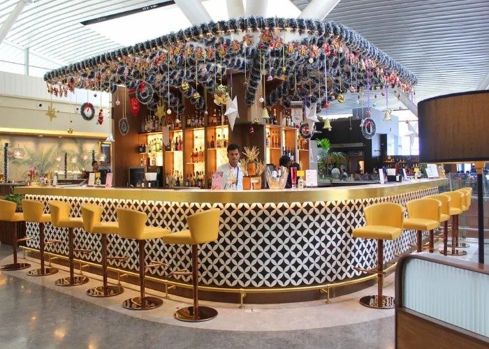 Reference gallery image for BLR international lounge