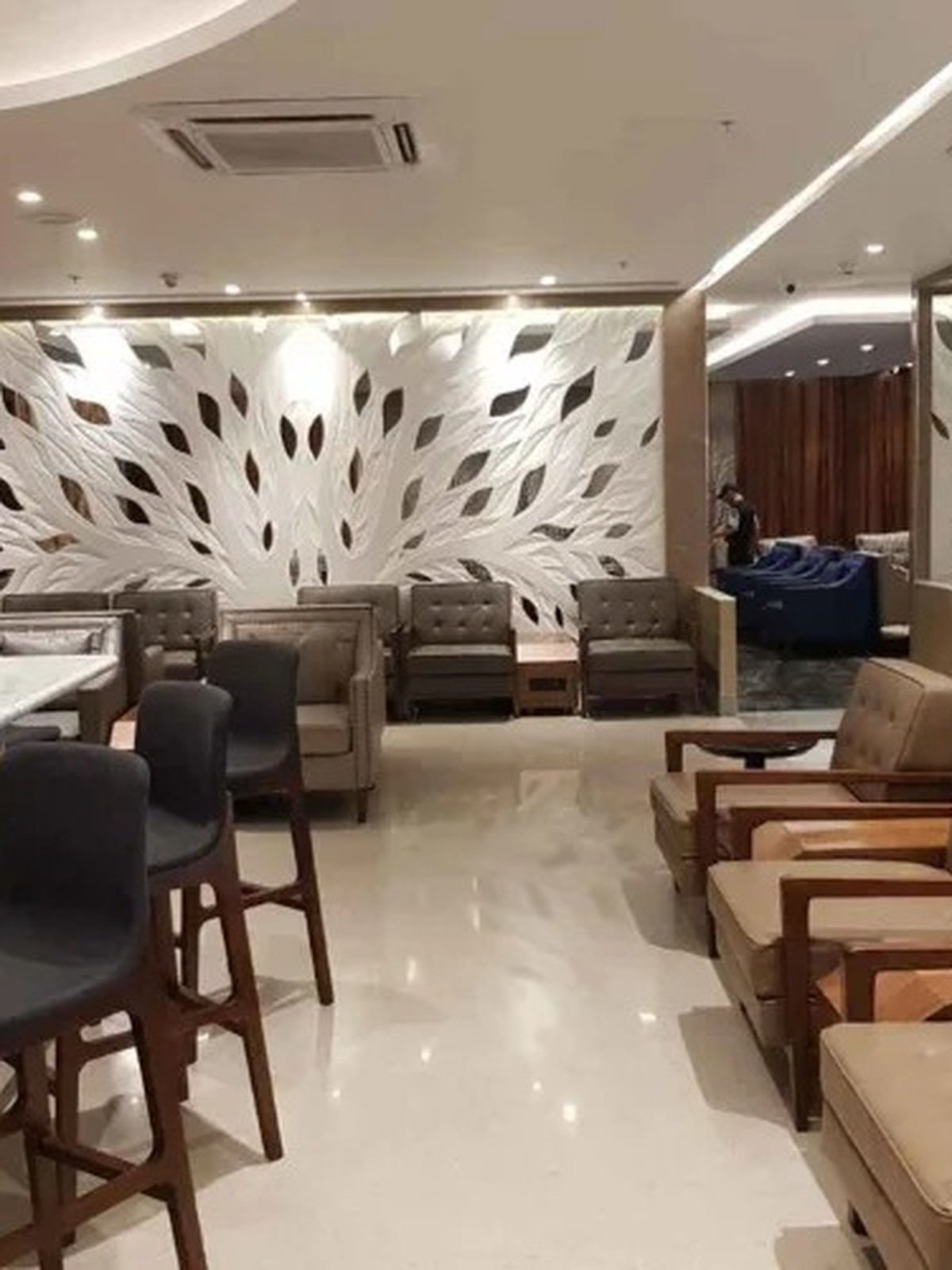 Reference image for Travel club lounge