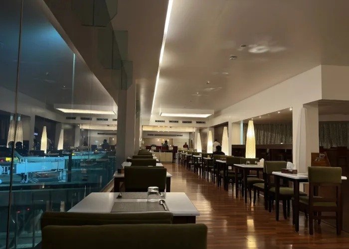 Reference gallery image for Earth Lounge