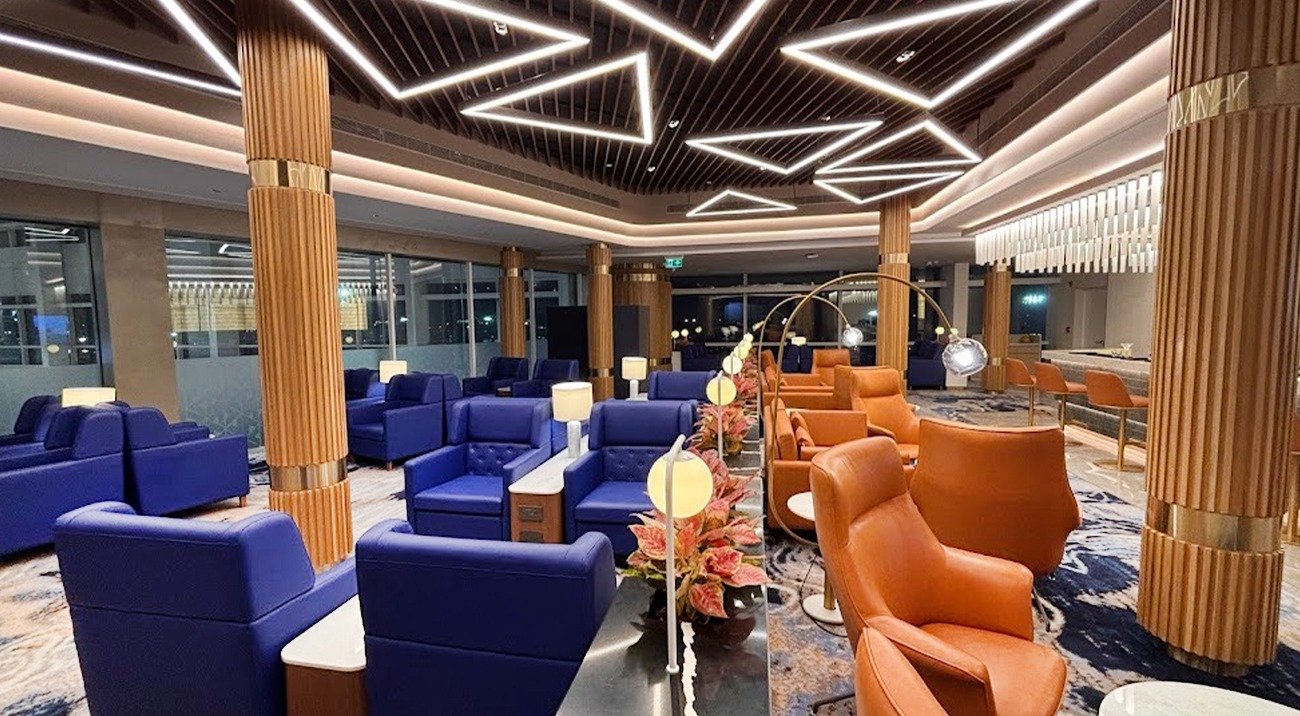 Reference gallery image for Encalm Lounge