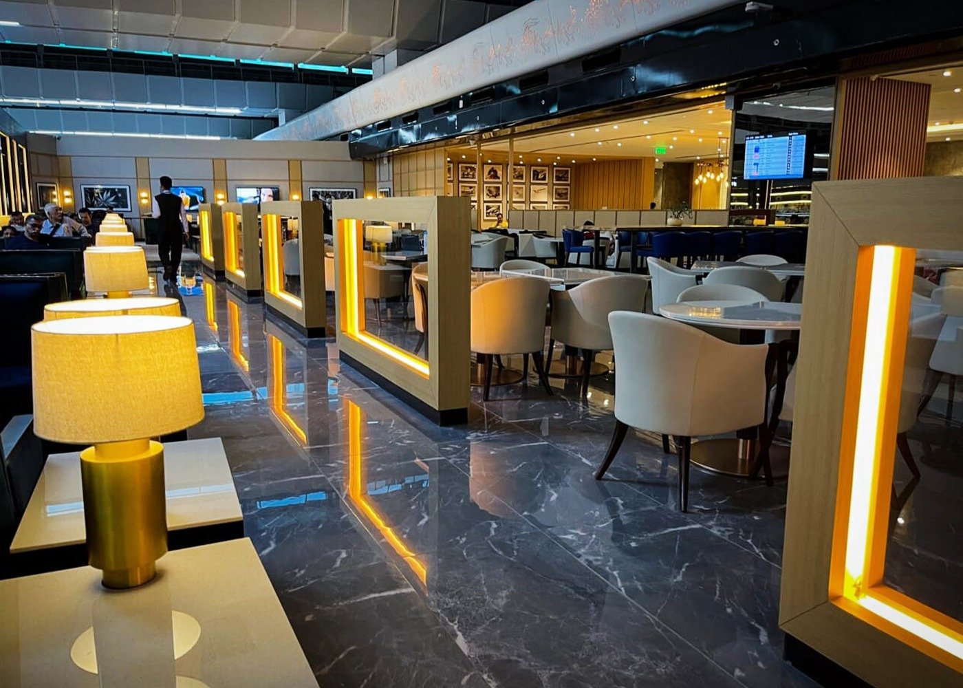 Reference gallery image for Encalm Lounge