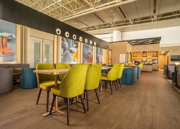 Reference gallery image for Primus Lounge