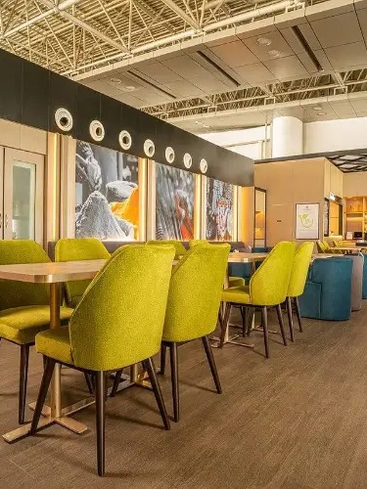 Reference image for Primus Lounge