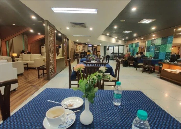 Reference gallery image for Mandarin lounge