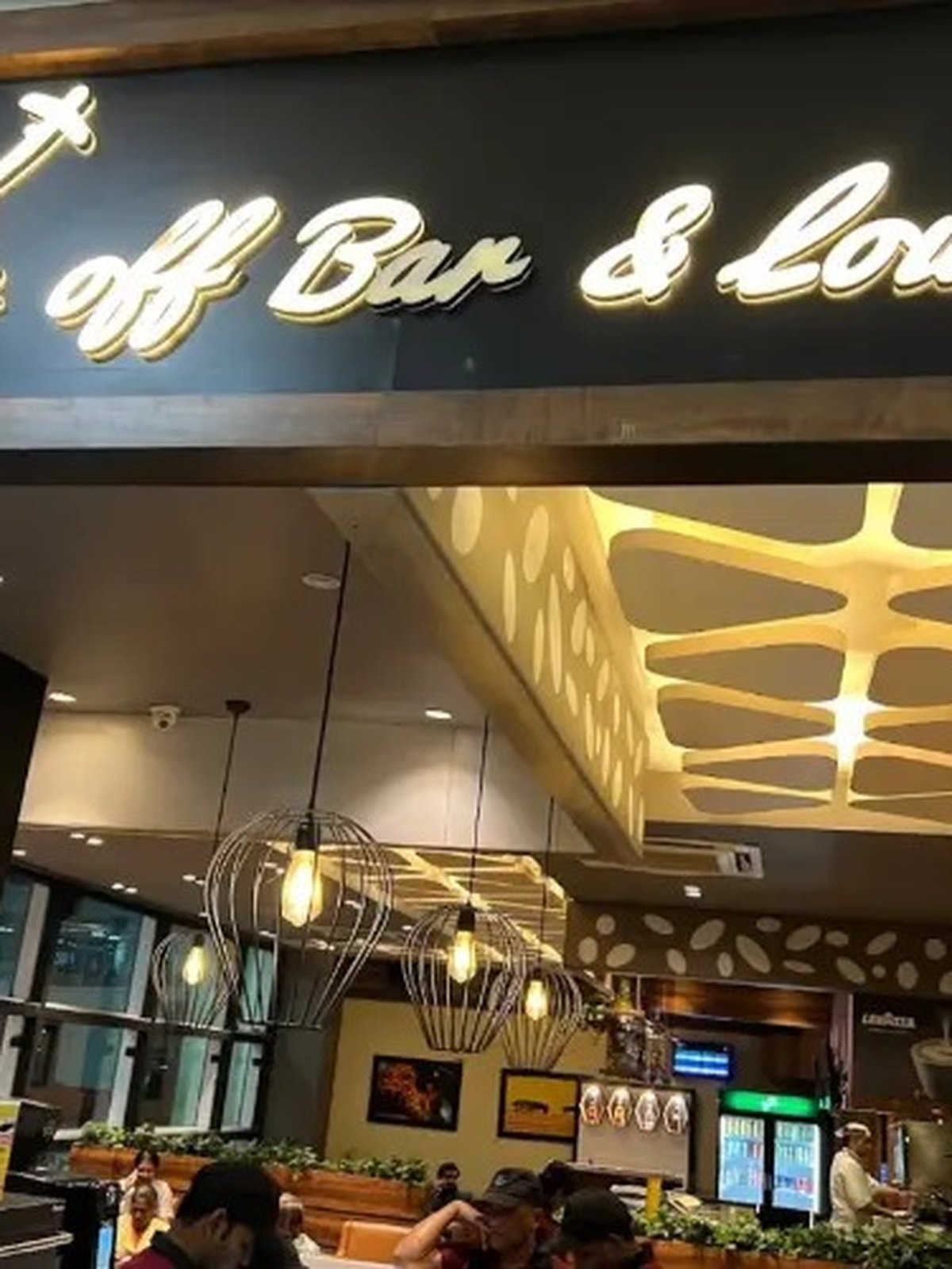Reference image for Take off bar & lounge