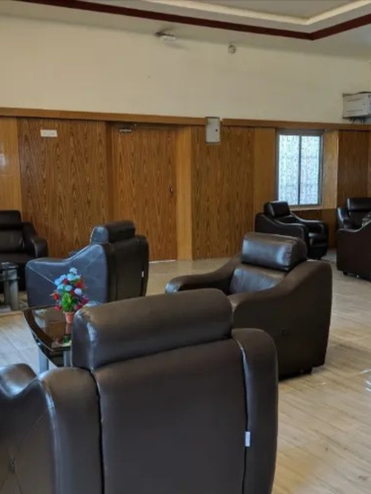 Reference image for Premium Lounge