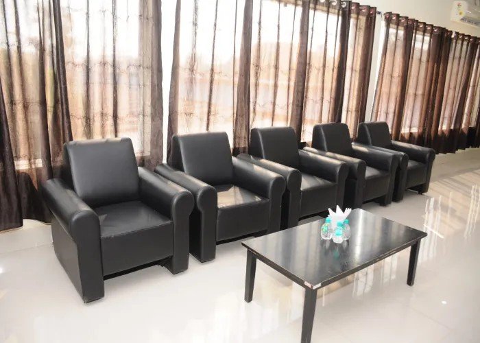 Reference gallery image for Beverage Lounge