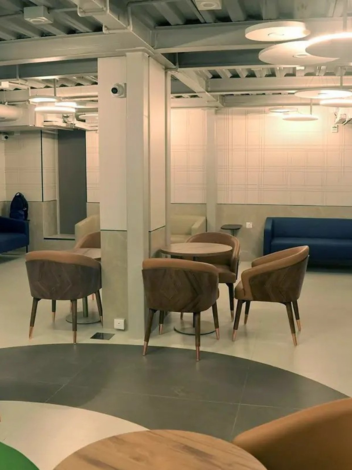 Reference image for INEJ Digital Lounge